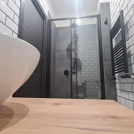 Oda ve Kahvaltı Dimora Metro Santacroce 4*