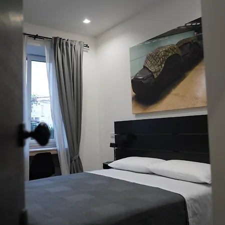 住宿加早餐酒店 Dimora Metro Santacroce 那不勒斯