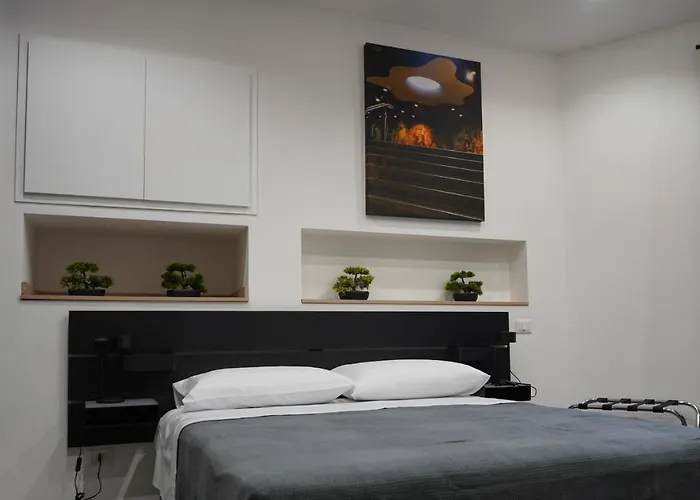 Dimora Metro Santacroce فندق مبيت وإفطار 4*