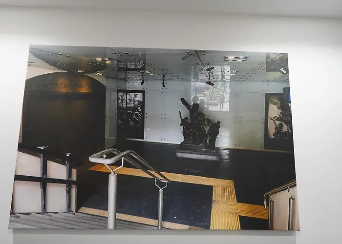 فندق مبيت وإفطار Dimora Metro Santacroce 4*